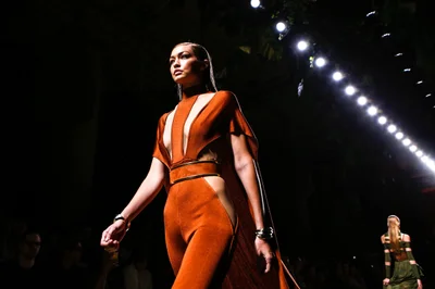 Look 4